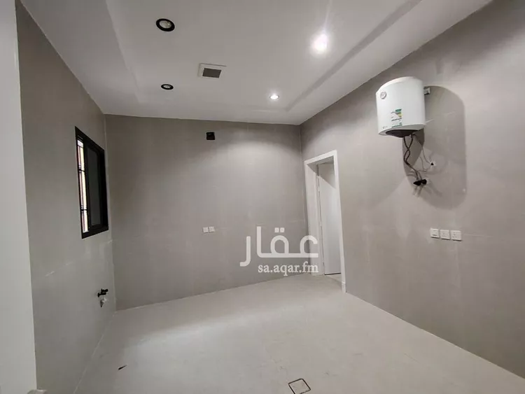فيلا للبيع في شارع محمد الموصلي, حي العريجاء الغربي, مدينة الرياض, منطقة الرياض 10