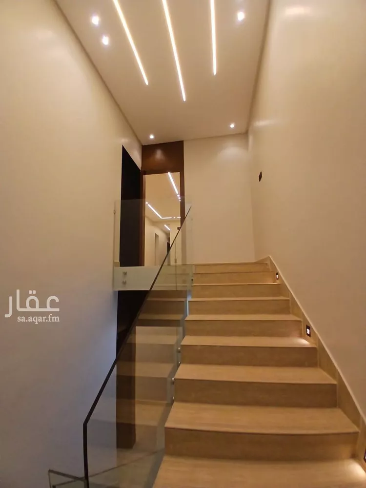 دور للبيع في شارع مؤرج بن منيع, حي طويق, مدينة الرياض, منطقة الرياض 13