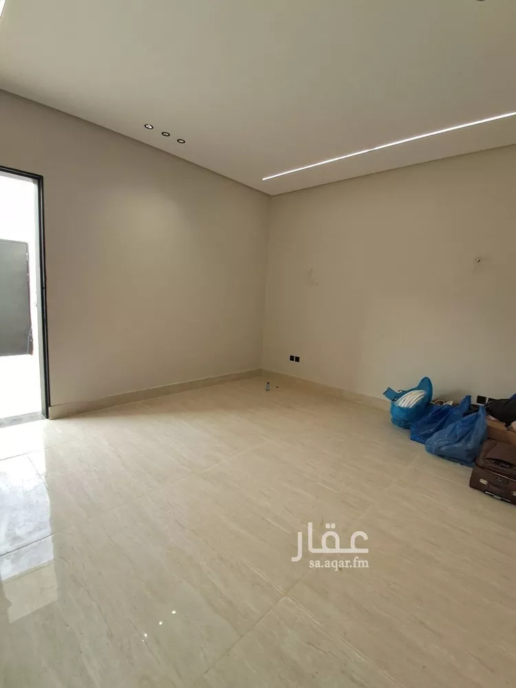 دور للبيع في شارع حسن بن عبدالوهاب, حي طويق, مدينة الرياض, منطقة الرياض 9