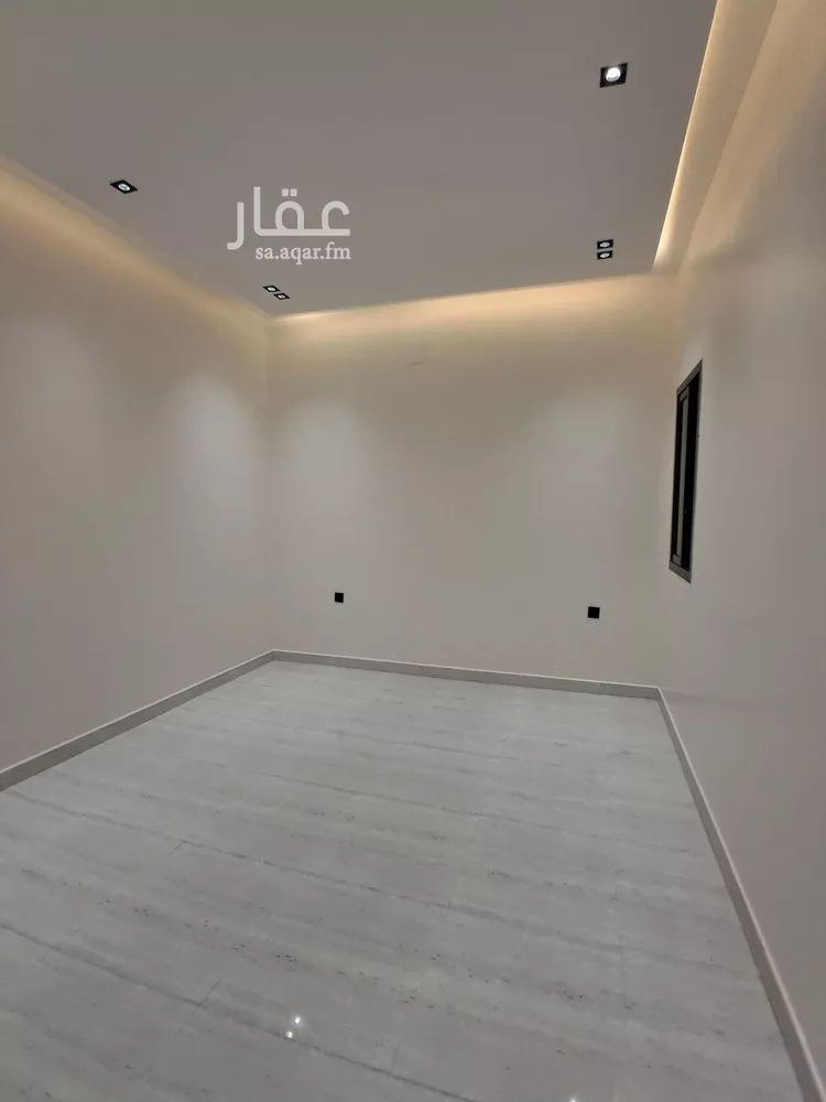 Floor for Sale in Riyadh Tuwaiq 10