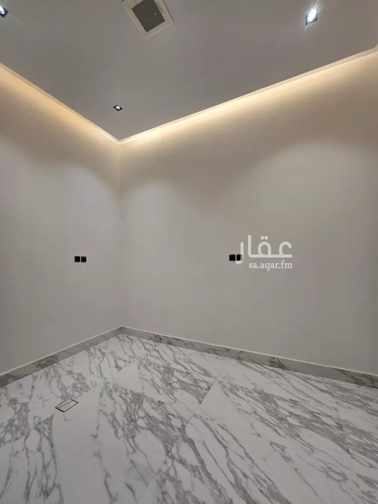 شقة للبيع في شارع ال ريس, حي بدر, مدينة الرياض, منطقة الرياض صورة 2