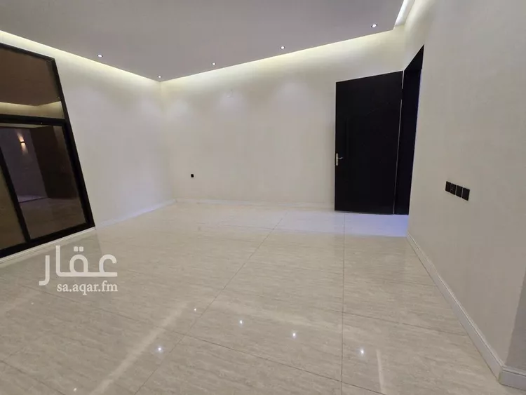 فيلا للبيع في شارع الفقهاء, حي طويق, مدينة الرياض, منطقة الرياض صورة 2