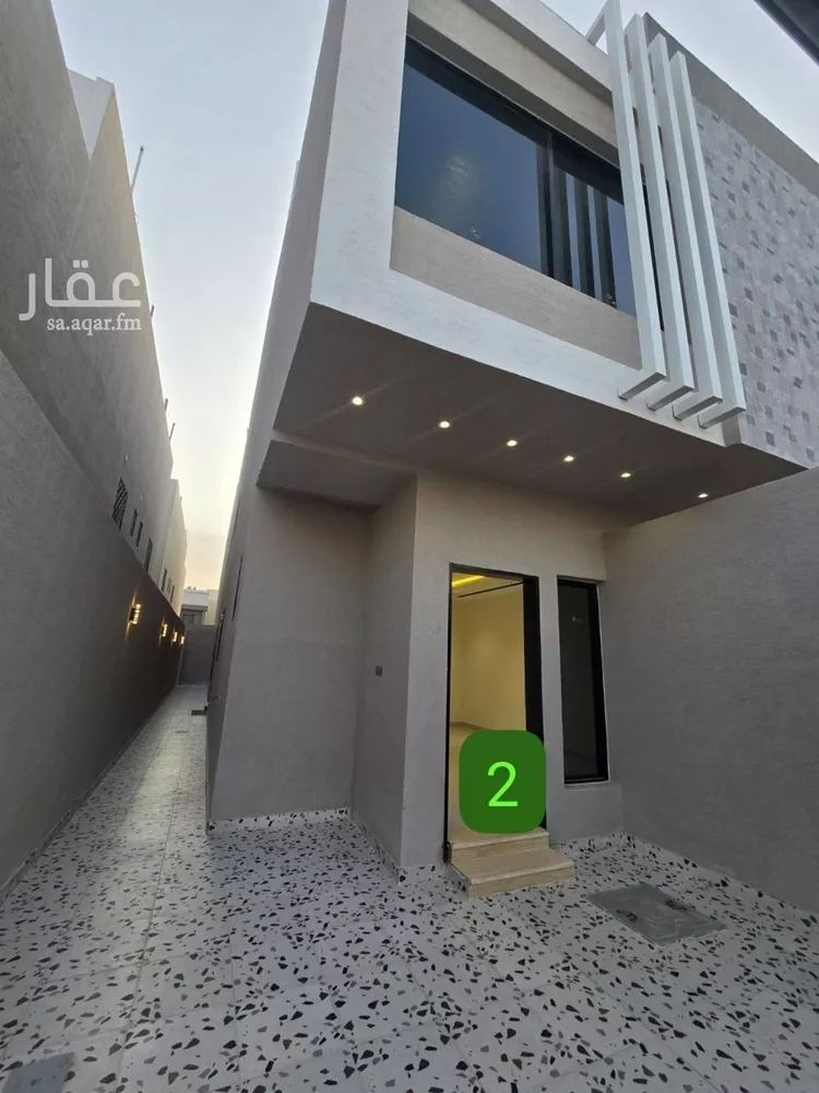 فيلا للبيع في شارع علاء الدين القرشي, حي بدر, مدينة الرياض, منطقة الرياض صورة 2