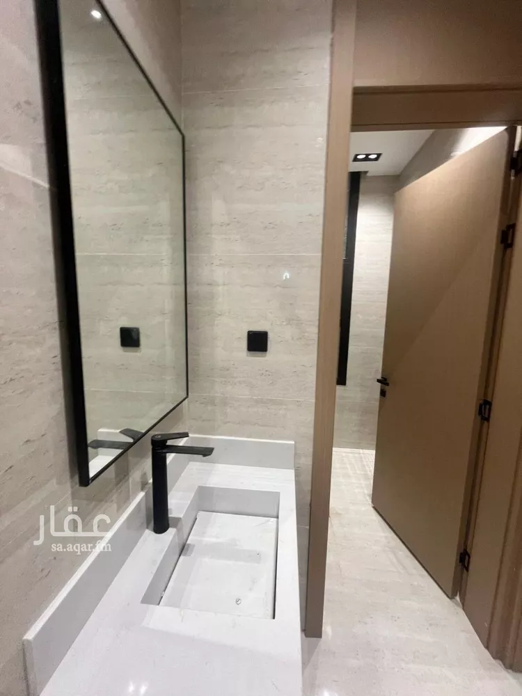 Floor for Sale in Riyadh Tuwaiq 23