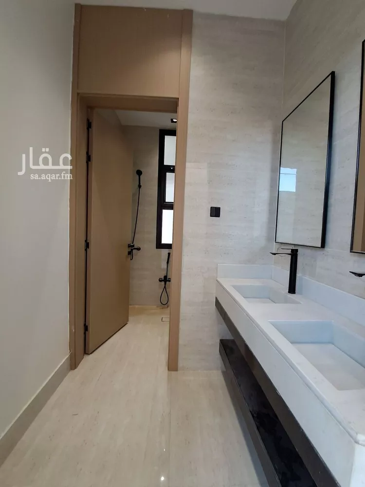 دور للبيع في شارع حسن بن عبدالوهاب, حي طويق, مدينة الرياض, منطقة الرياض صورة 5