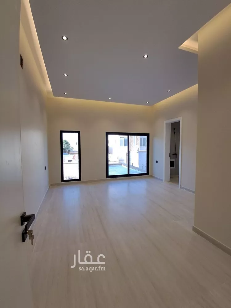 فيلا للبيع في شارع الكدادية, حي الحزم, مدينة الرياض, منطقة الرياض 12