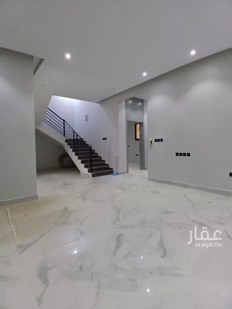 فيلا للبيع في شارع بلال بن رباح, حي طويق, مدينة الرياض, منطقة الرياض صورة 2