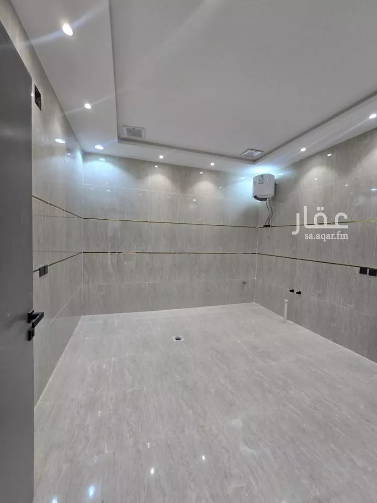 Floor for Sale in Riyadh Badr 7