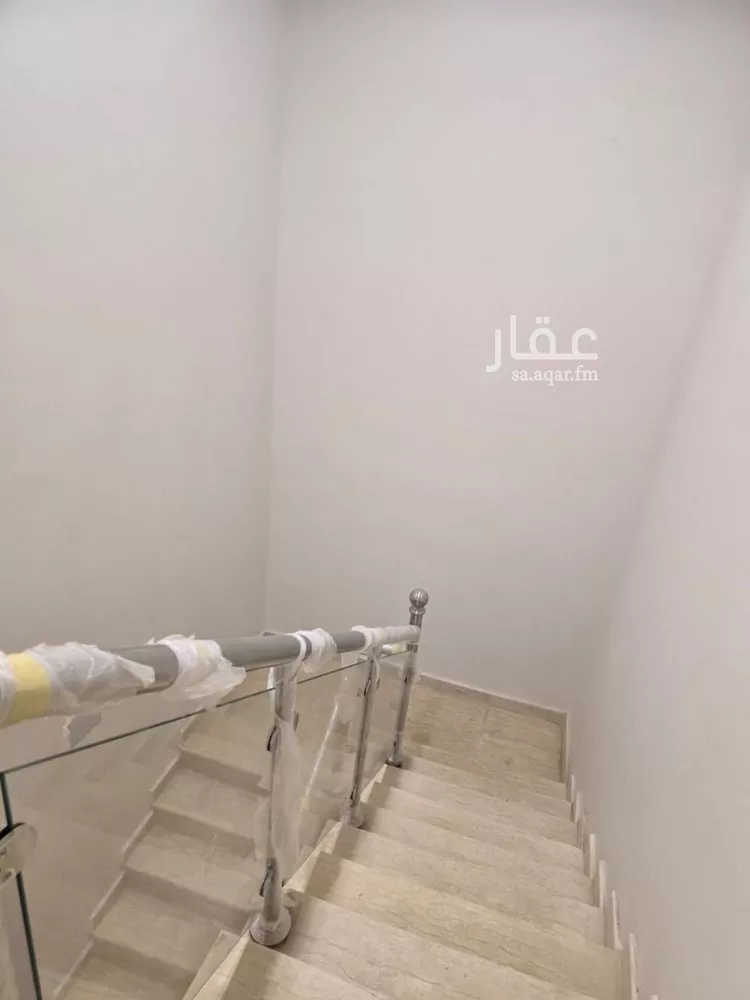 دور للبيع في شارع البخاري , حي بدر, مدينة الرياض, منطقة الرياض صورة 3