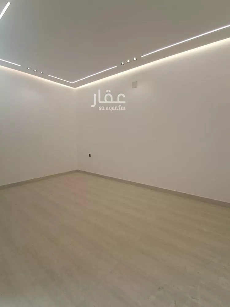 فيلا للبيع في شارع محمد السنوسي, حي العريجاء الغربي, مدينة الرياض, منطقة الرياض صورة 3