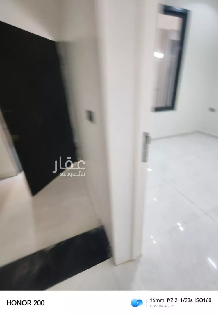 فيلا للبيع في شارع محمد الموصلي, حي العريجاء الغربي, مدينة الرياض, منطقة الرياض صورة 4