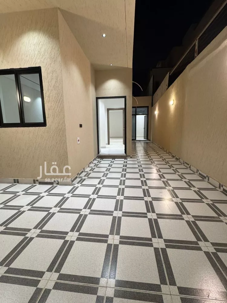 دور للبيع في شارع منادر العين, حي السويدي, مدينة الرياض, منطقة الرياض صورة 5