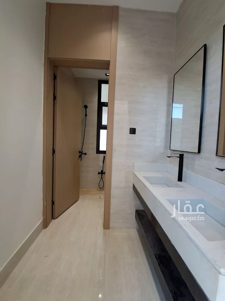 Floor for Sale in Riyadh Tuwaiq 9