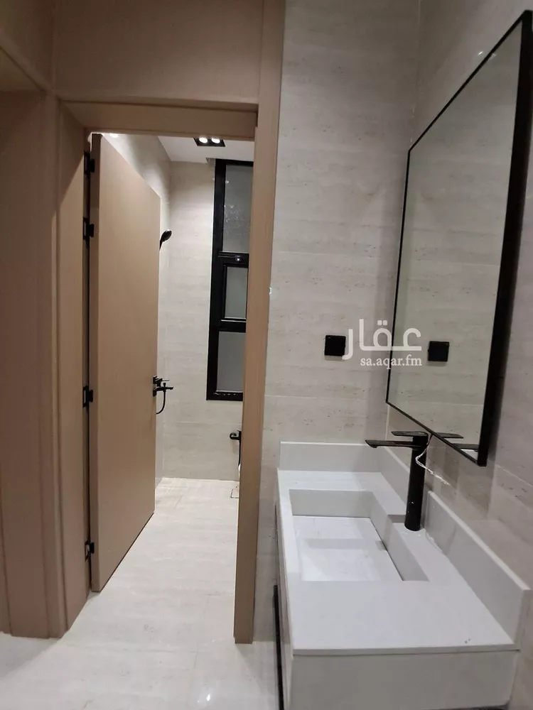 Floor for Sale in Riyadh Tuwaiq 10