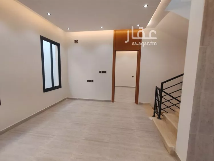 فيلا للبيع في شارع حسين الأبريقي, حي عكاظ, مدينة الرياض, منطقة الرياض صورة 5
