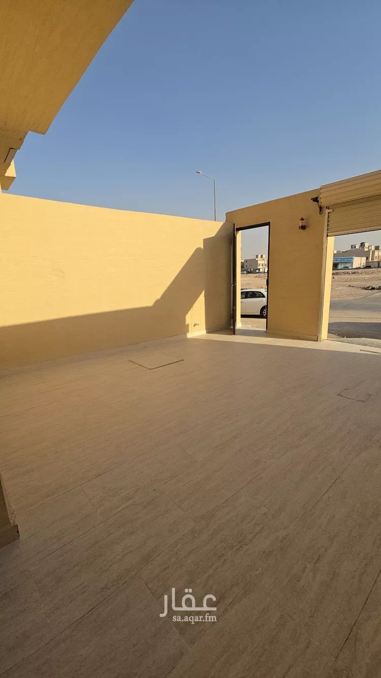 دور للبيع في شارع طريق فتح مكة, حي عكاظ, مدينة الرياض, منطقة الرياض صورة 2