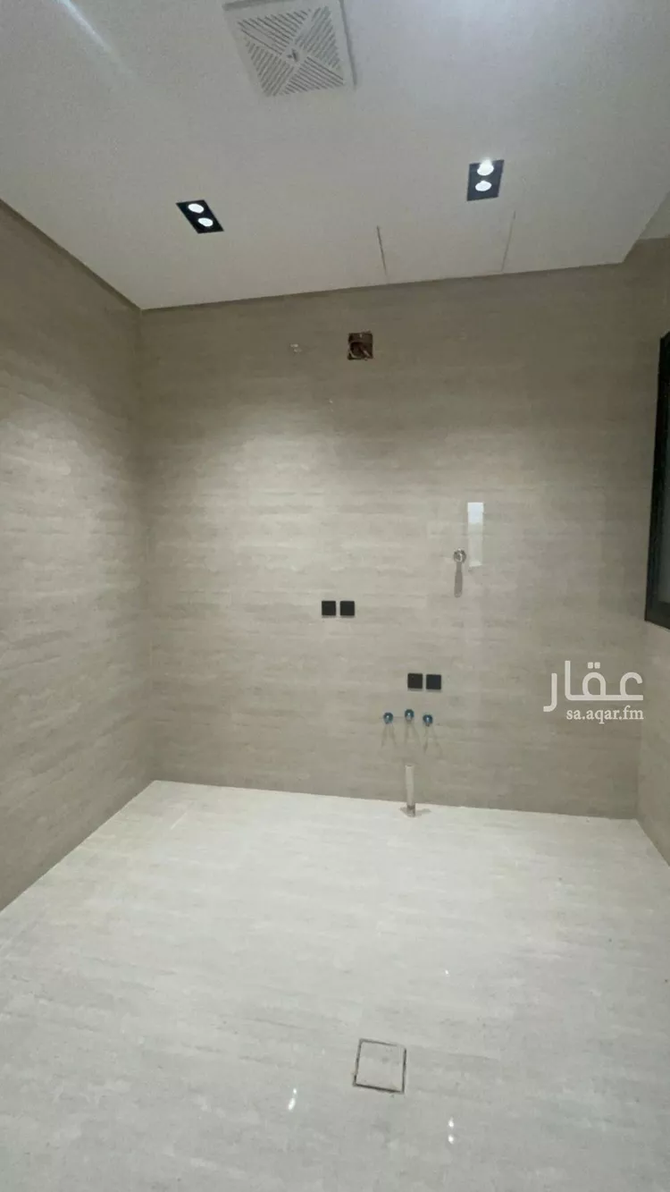 Floor for Sale in Riyadh Tuwaiq 22