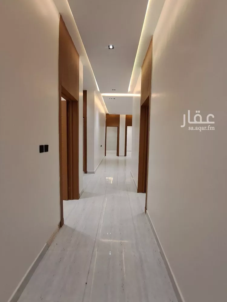 Floor for Sale in Riyadh Tuwaiq 13