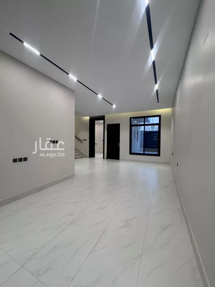 فيلا للبيع في شارع تلمسان, حي ظهرة البديعة, مدينة الرياض, منطقة الرياض 7