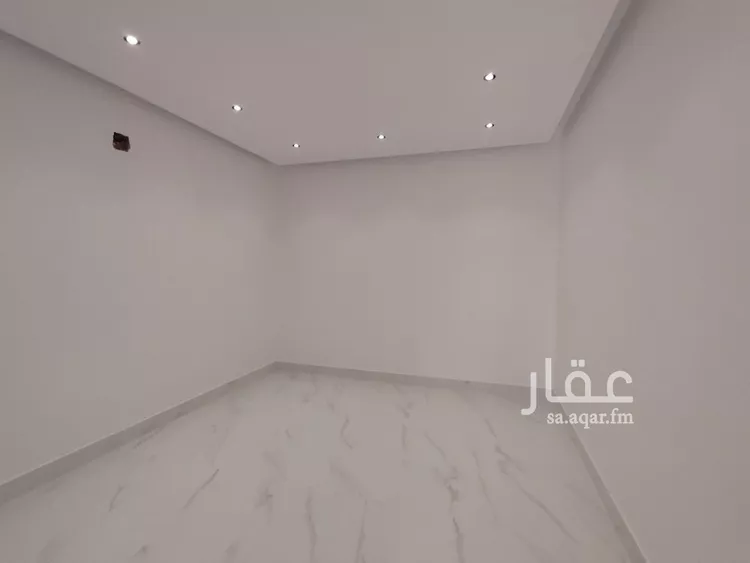 فيلا للبيع في شارع محمد الموصلي, حي العريجاء الغربي, مدينة الرياض, منطقة الرياض 9