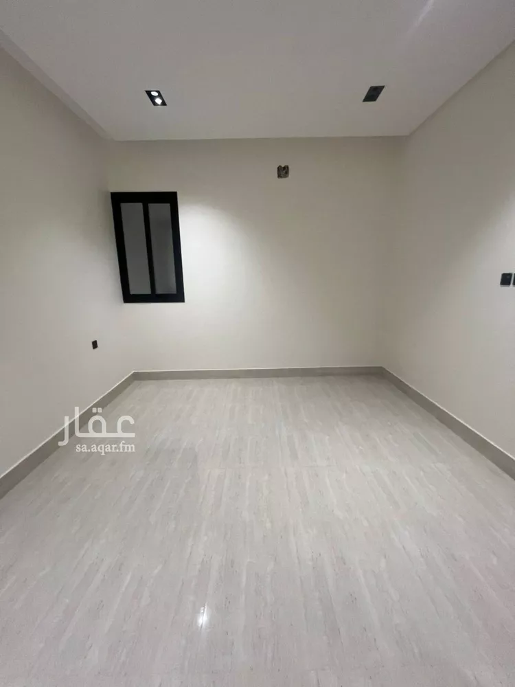 Floor for Sale in Riyadh Tuwaiq 20
