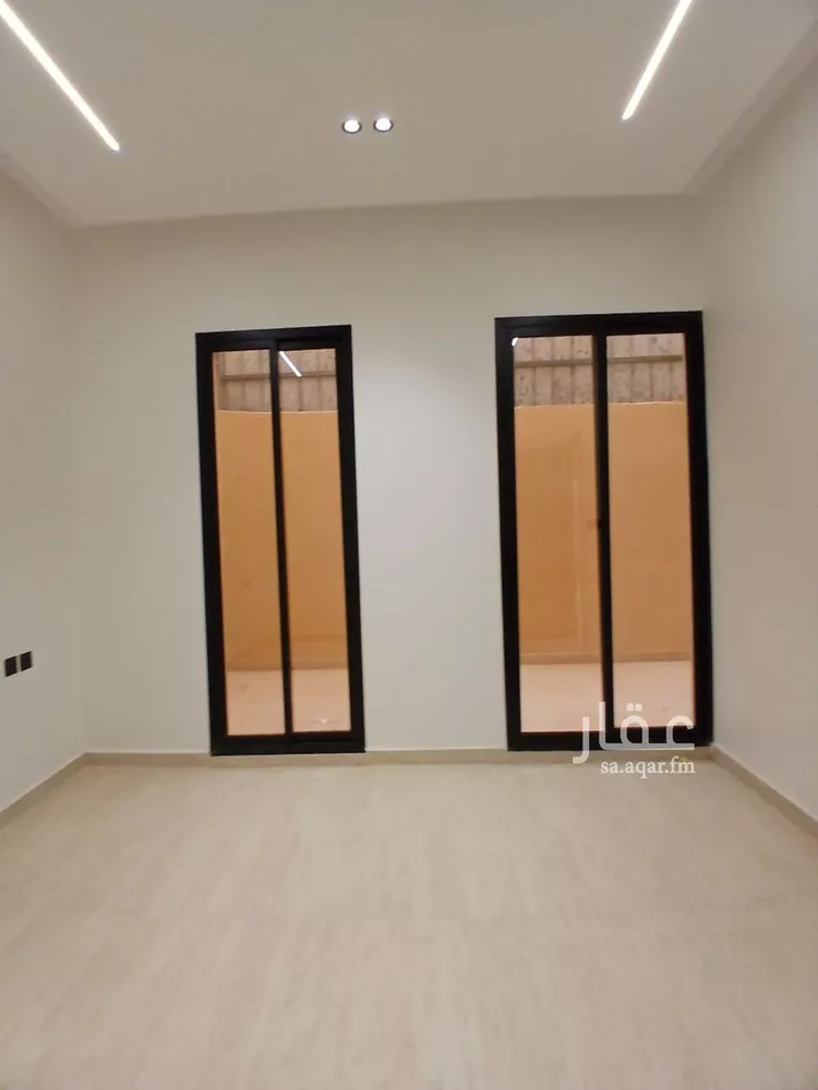 فيلا للبيع في شارع صاعد بن رجاء, حي العريجاء الأوسط, مدينة الرياض, منطقة الرياض صورة 3
