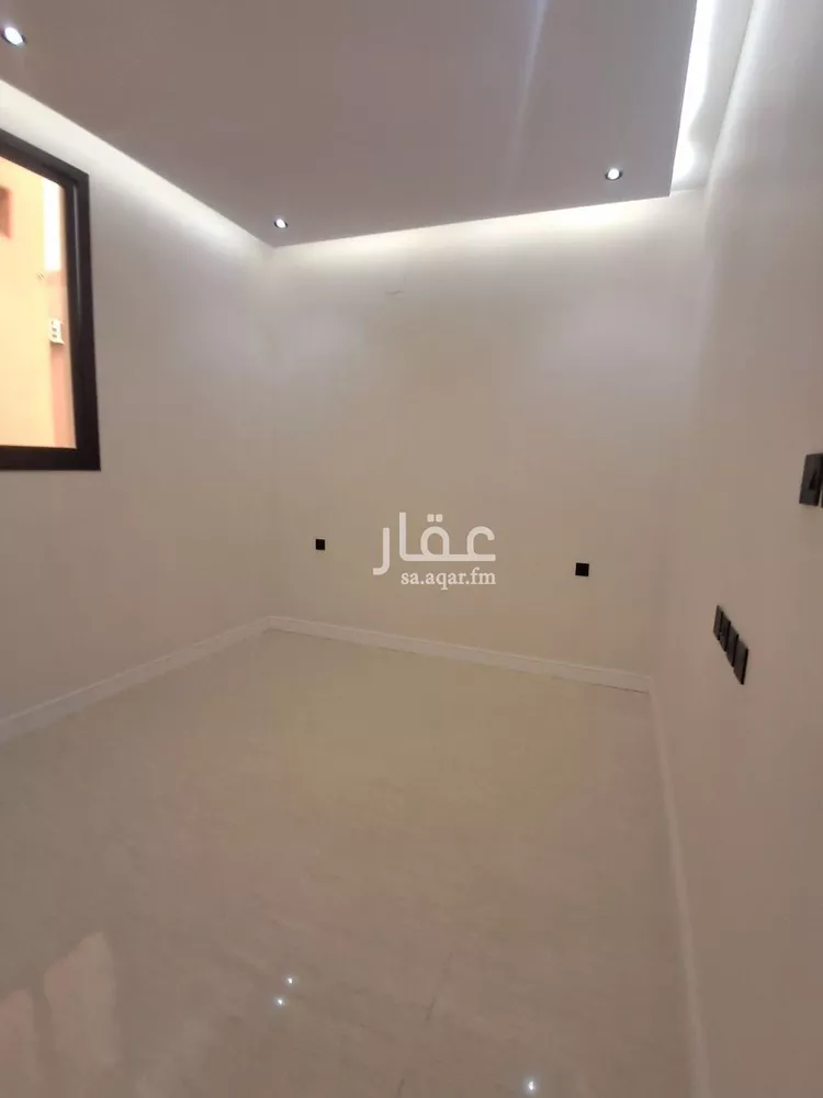 Villa for Sale in Riyadh Al Uraija Al Gharbiyah صورة 2