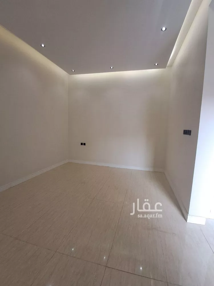 Villa for Sale in Riyadh Al Uraija Al Gharbiyah صورة 4