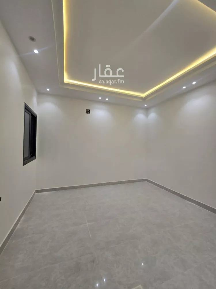 دور للبيع في شارع حرملة بن المنذر الكندي, حي بدر, مدينة الرياض, منطقة الرياض صورة 5