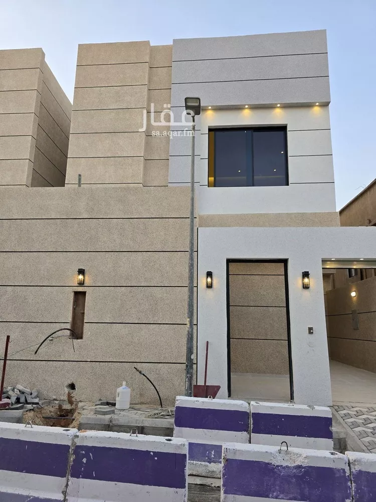 فيلا للبيع في شارع اسماعيل الجمال, حي الزهرة, مدينة الرياض, منطقة الرياض