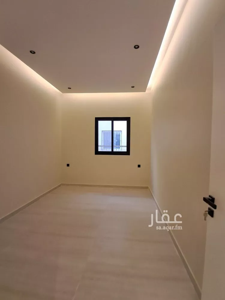 فيلا للبيع في شارع الكدادية, حي الحزم, مدينة الرياض, منطقة الرياض 18
