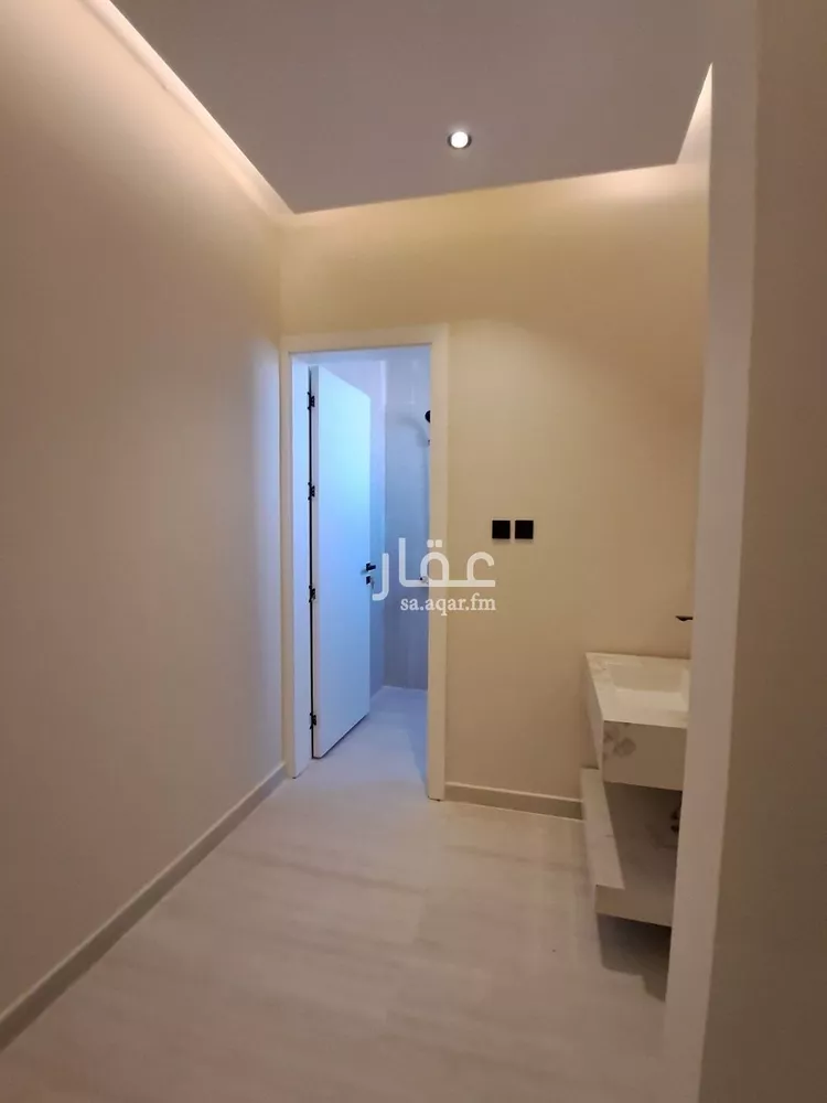 فيلا للبيع في شارع الكدادية, حي الحزم, مدينة الرياض, منطقة الرياض 10
