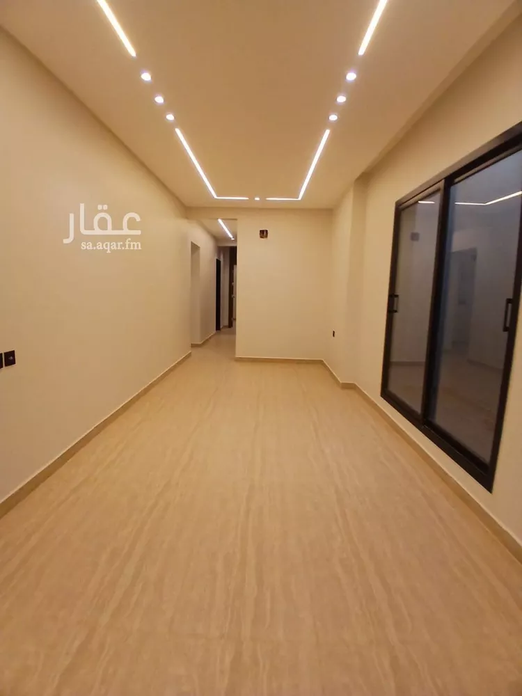دور للبيع في شارع مؤرج بن منيع, حي طويق, مدينة الرياض, منطقة الرياض 12
