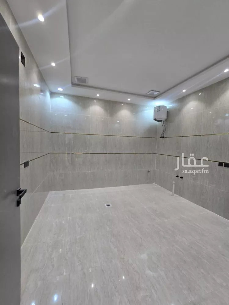 Floor for Sale in Riyadh Badr 14