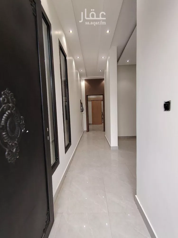 دور للبيع في شارع عمر بن بريق, حي العوالي, مدينة الرياض, منطقة الرياض صورة 5