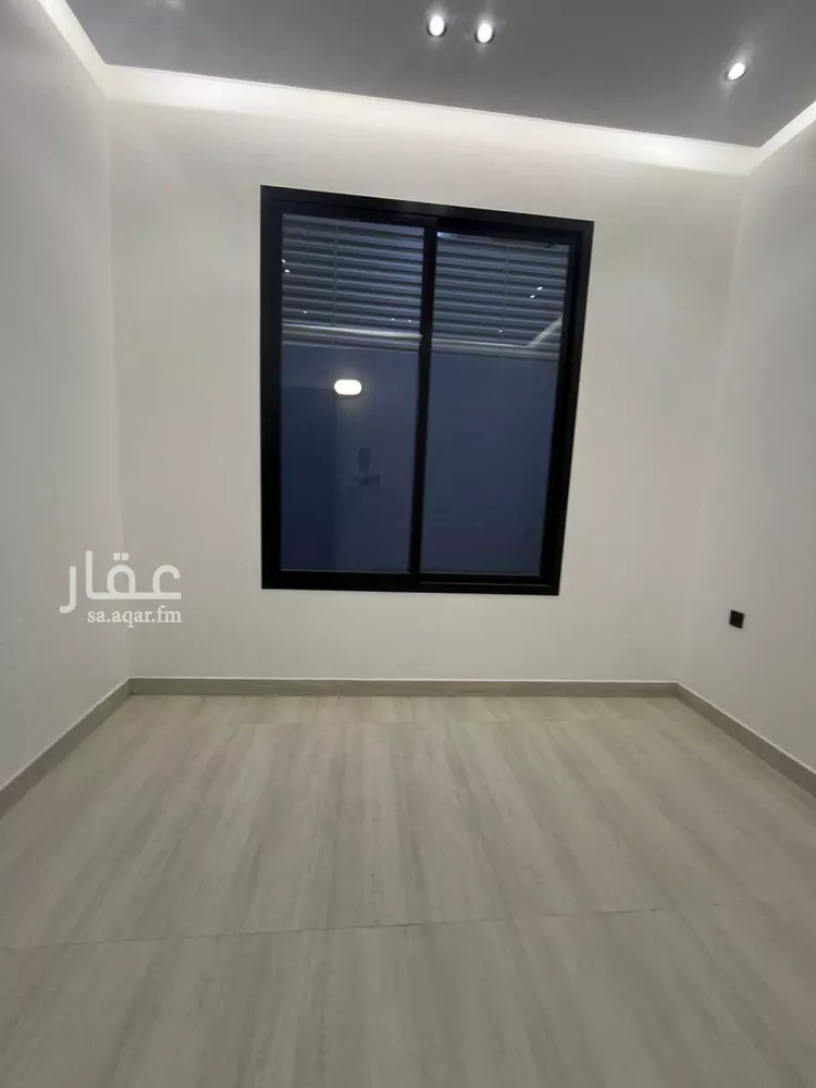 فيلا للبيع في شارع محمد السنوسي, حي العريجاء الغربي, مدينة الرياض, منطقة الرياض صورة 4