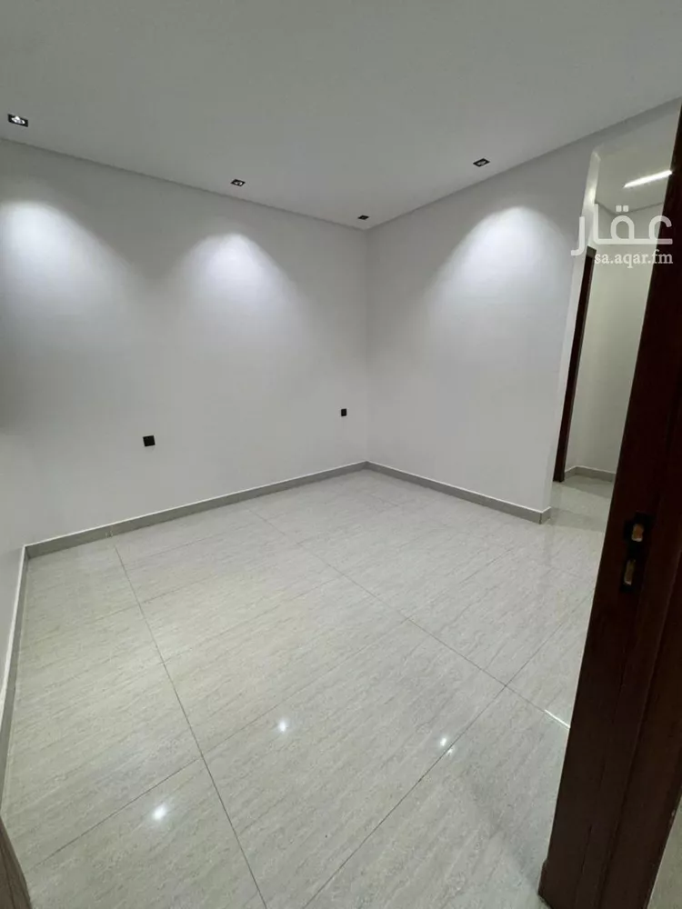 فيلا للبيع في شارع الأشعث الأنصاري, حي طويق, مدينة الرياض, منطقة الرياض صورة 4