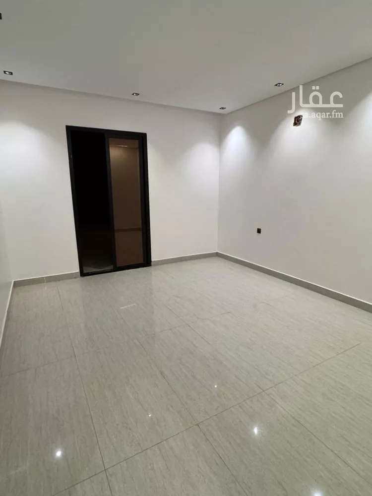 فيلا للبيع في شارع الأشعث الأنصاري, حي طويق, مدينة الرياض, منطقة الرياض 15