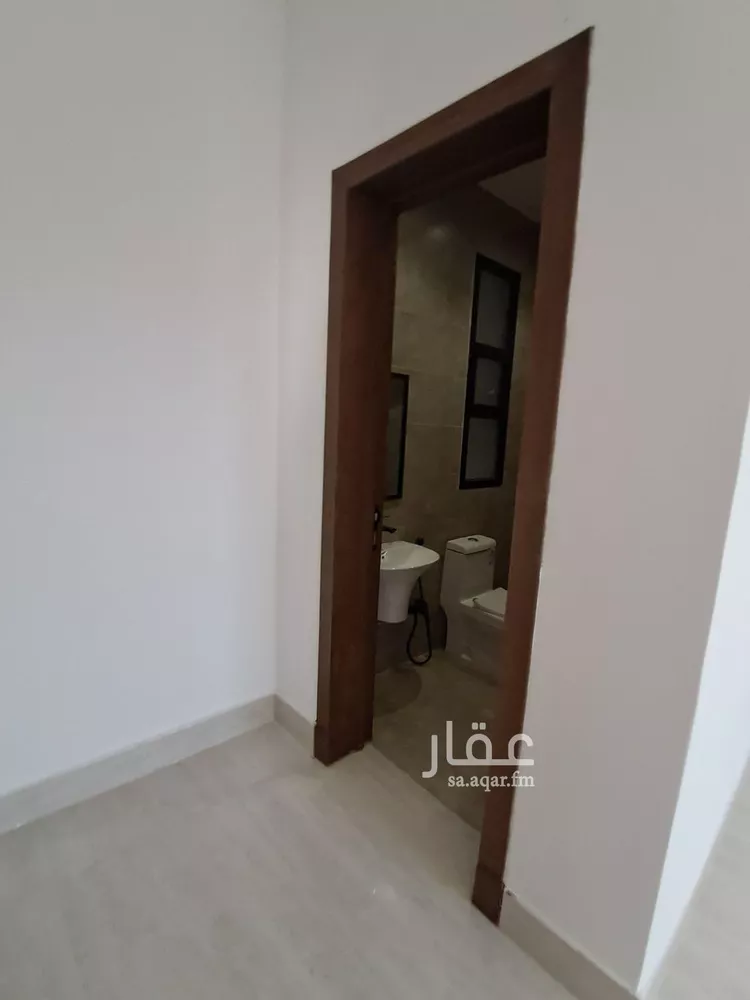 دور للبيع في شارع عبدالحي كمال, حي طويق, مدينة الرياض, منطقة الرياض 13