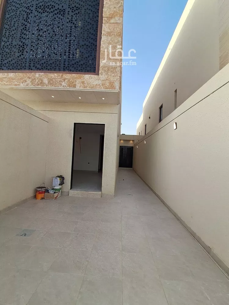 دور للبيع في شارع عبدالحي كمال, حي طويق, مدينة الرياض, منطقة الرياض 14