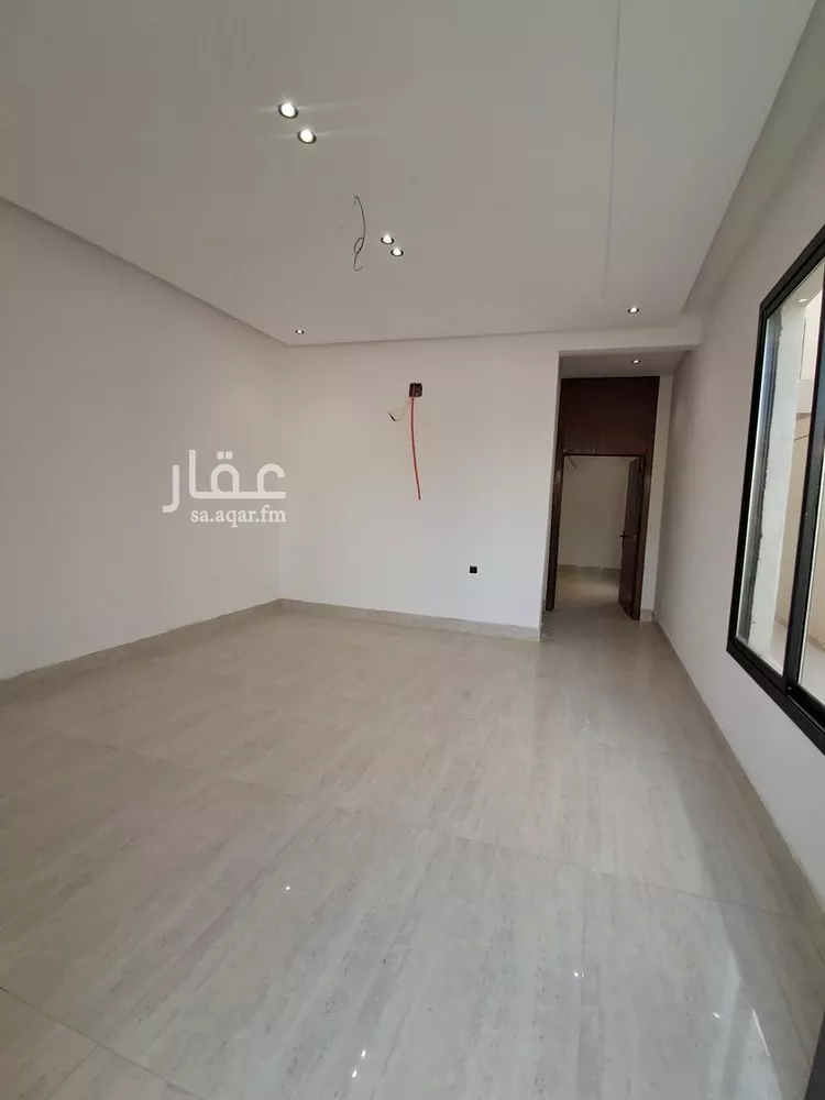 دور للبيع في شارع عبدالواحد بن عبدالله النصري, حي طويق, مدينة الرياض, منطقة الرياض 7