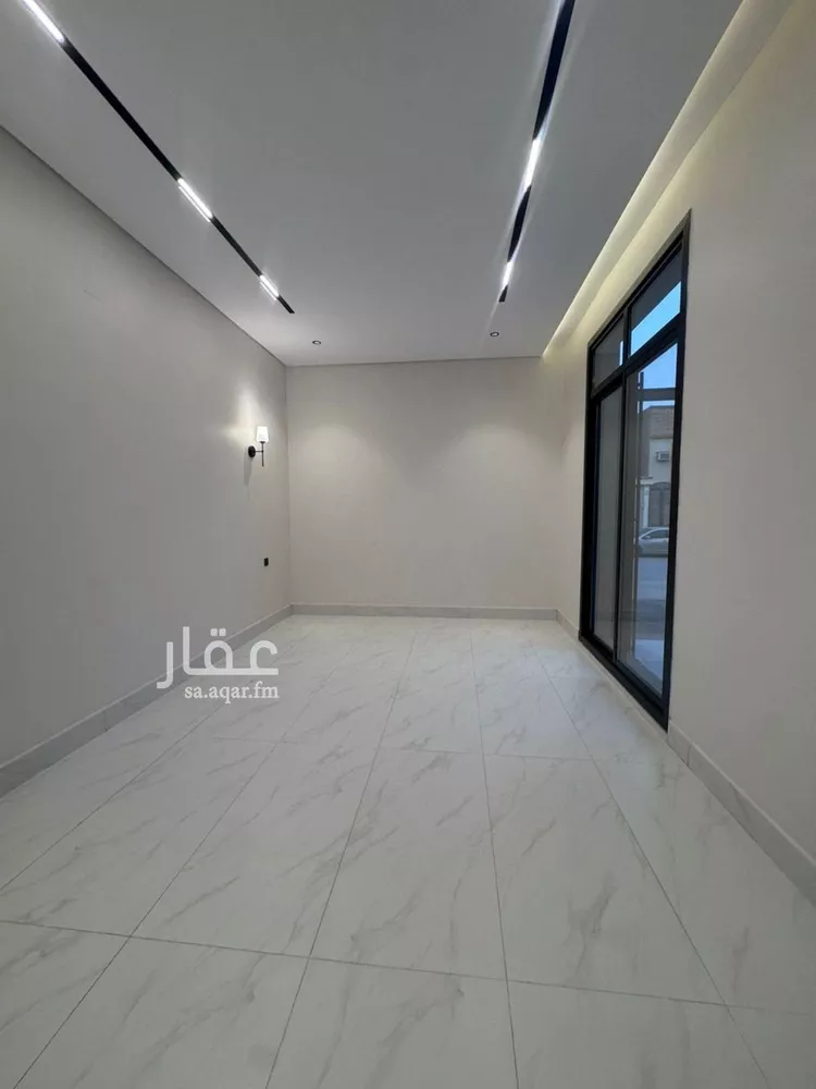 فيلا للبيع في شارع تلمسان, حي ظهرة البديعة, مدينة الرياض, منطقة الرياض صورة 5