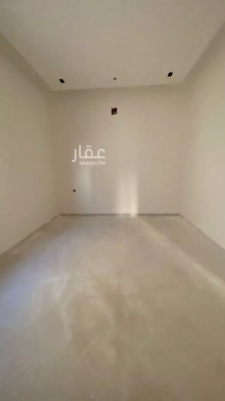 دور للبيع في شارع ابي المكارم بن مفرج, حي عكاظ, مدينة الرياض, منطقة الرياض صورة 4