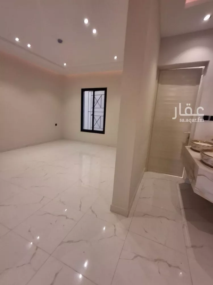 شقة للبيع في شارع وادي رقوان, حي بدر, مدينة الرياض, منطقة الرياض صورة 4