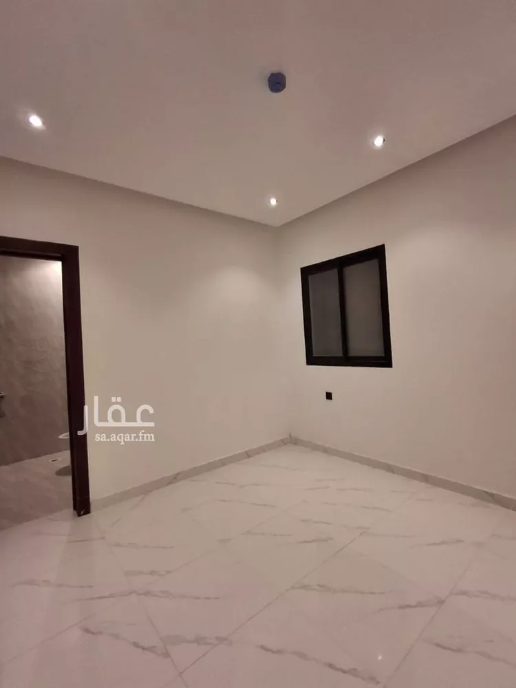 شقة للبيع في شارع كثير بن العباس, حي بدر, مدينة الرياض, منطقة الرياض صورة 2