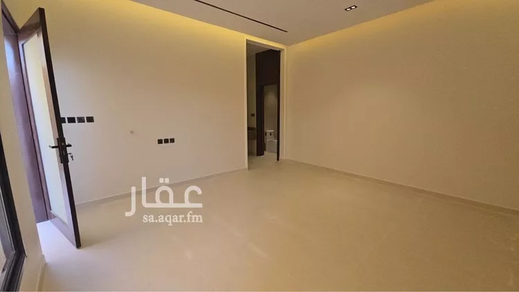 دور للبيع في شارع طريق فتح مكة, حي عكاظ, مدينة الرياض, منطقة الرياض صورة 5