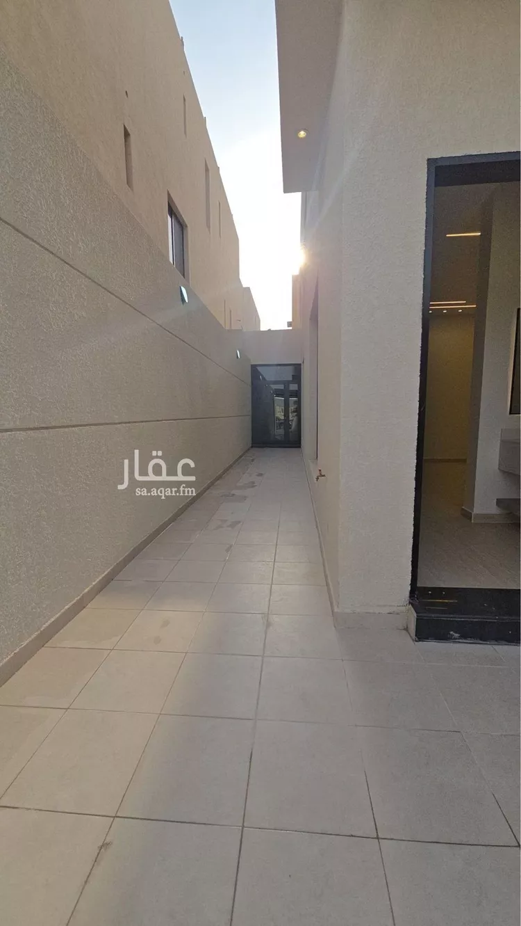دور للبيع في شارع عطية السعدي, حي العوالي, مدينة الرياض, منطقة الرياض صورة 4