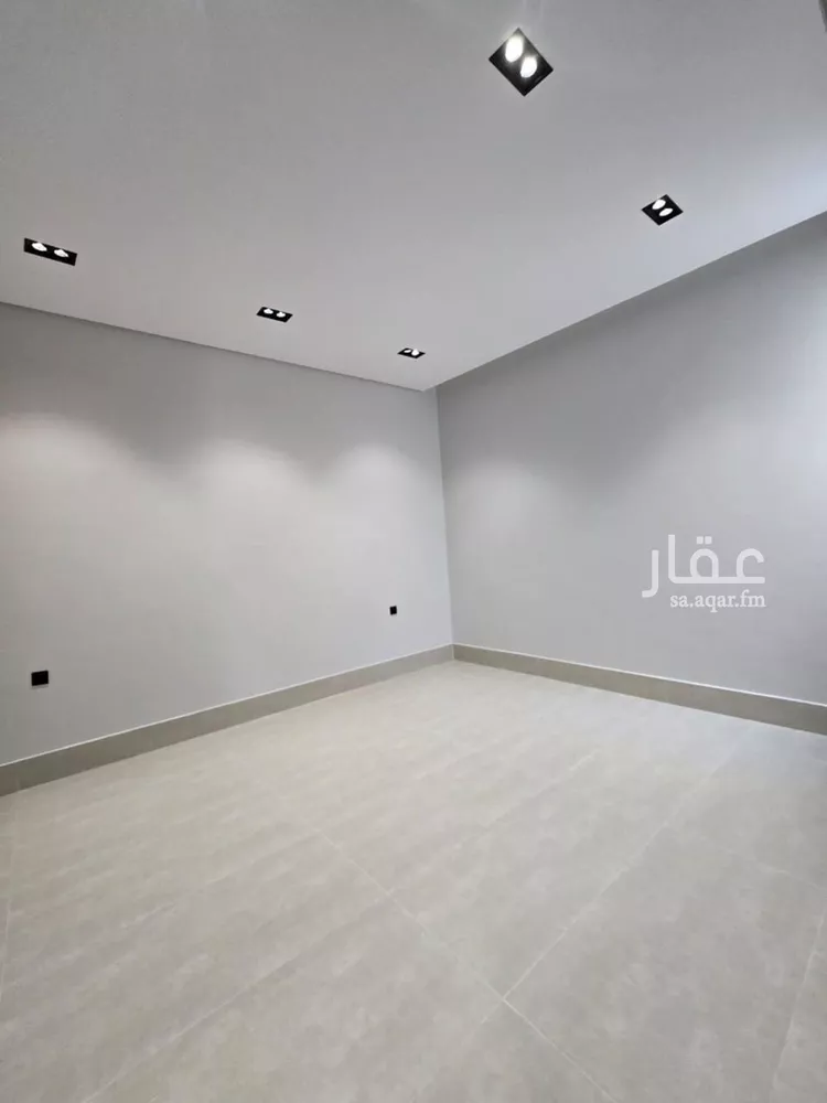 دور للبيع في شارع حسن سلطان العمروي, حي طويق, مدينة الرياض, منطقة الرياض صورة 4