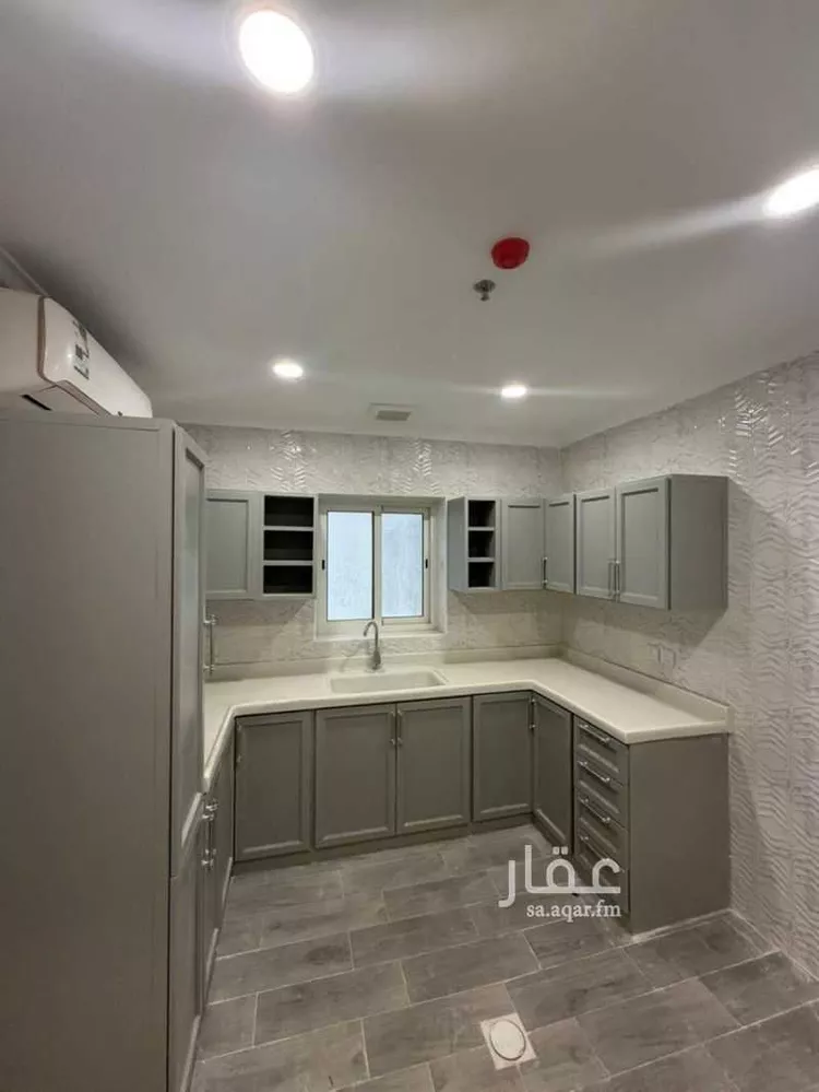 شقة للبيع في شارع الونان, حي الحمراء, مدينة الخبر, المنطقة الشرقية 10