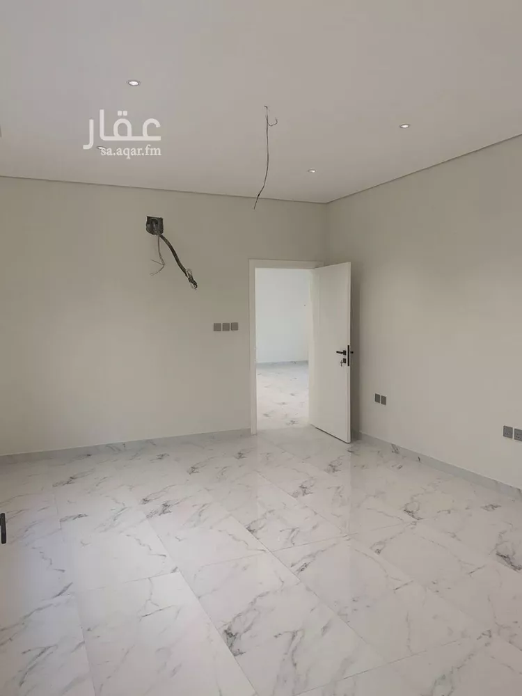 فيلا للبيع في شارع الارجوان, حي الحسام, مدينة الدمام, المنطقة الشرقية صورة 5